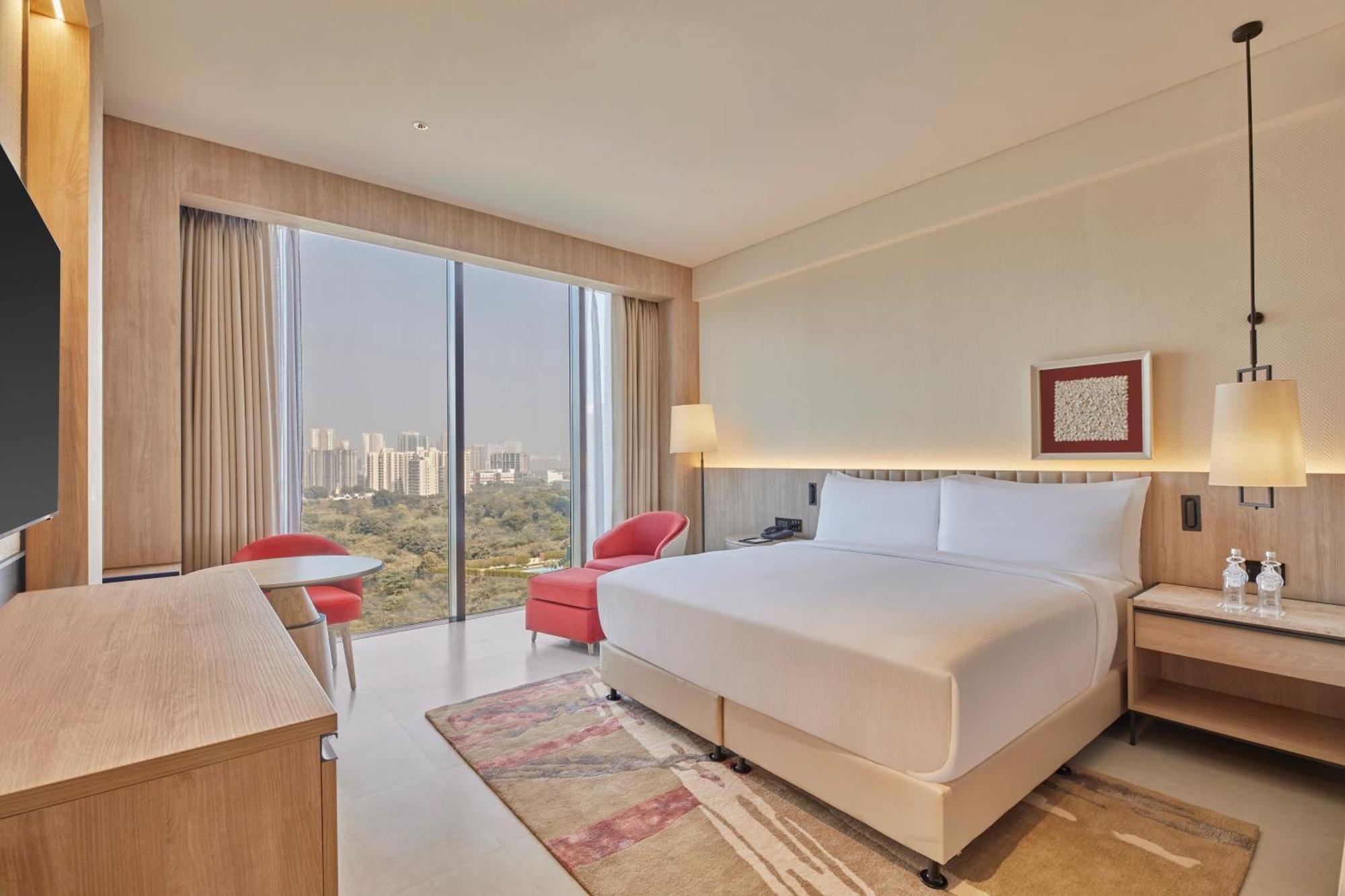 Hilton Gurugram Baani City Centre Gurgaon Dış mekan fotoğraf