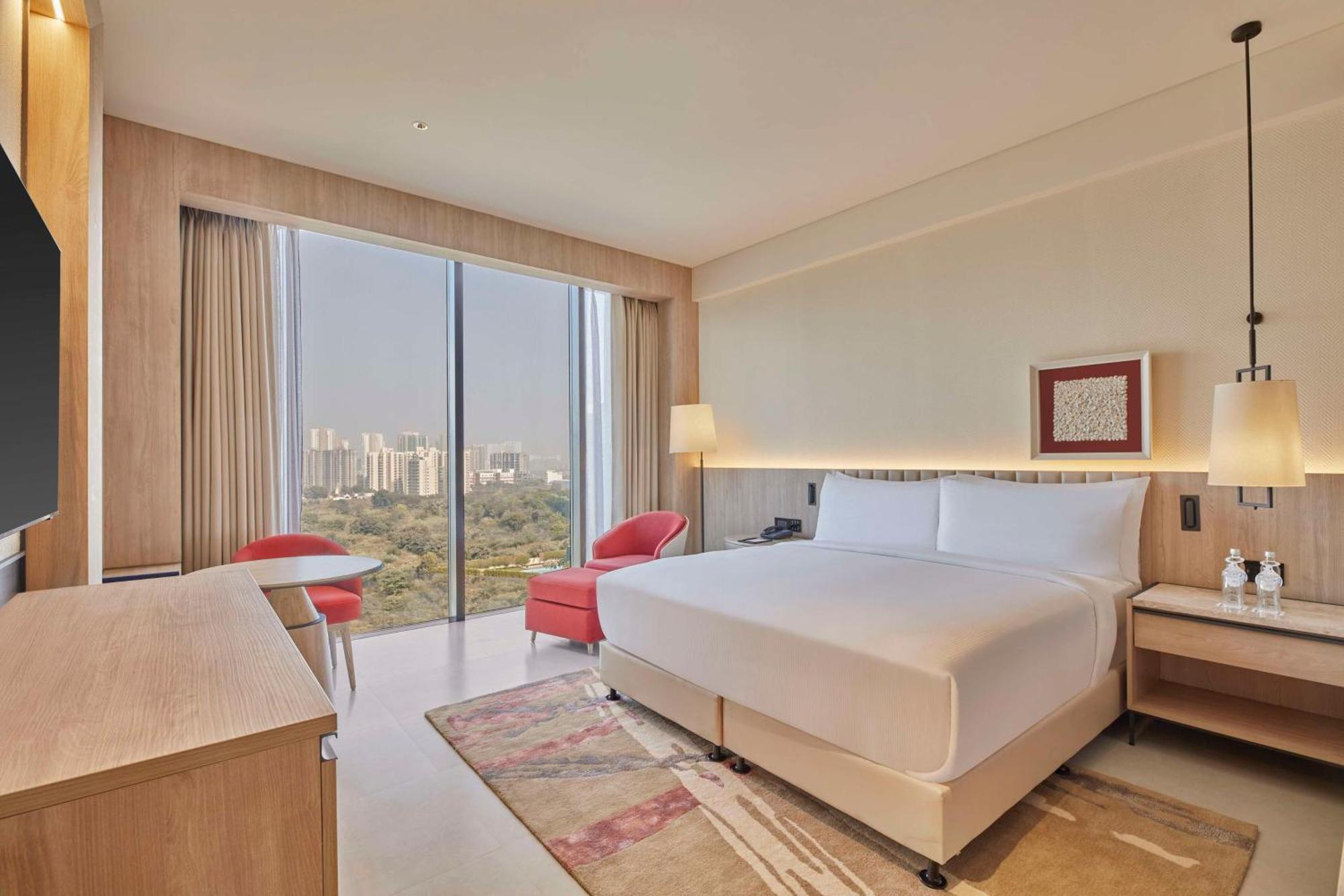 Hilton Gurugram Baani City Centre Gurgaon Dış mekan fotoğraf